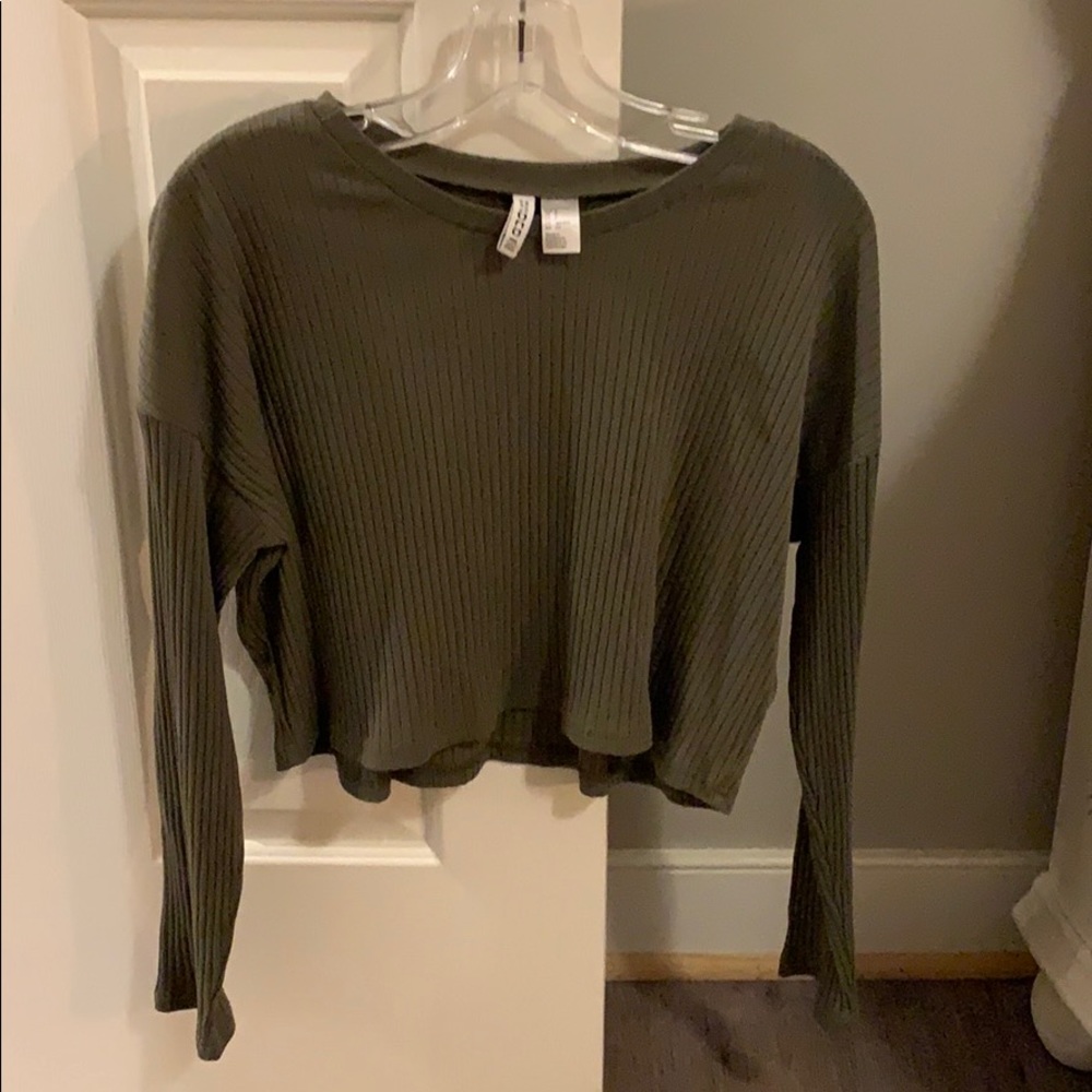 Olive cropped shirt